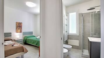 Appartement Familial, plusieurs chambres (Boutique Apartament Pool&Padel)