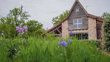 Enceinte de lâhĂ©bergement
