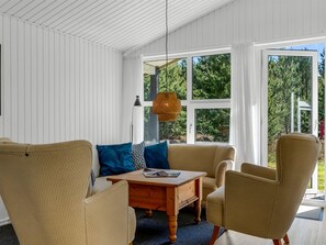 TV, fireplace - "Balthasar" - 400m from the sea by Interhome (Jerup)