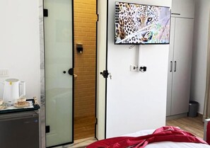 Dobbelt- eller tomannsrom – deluxe, byutsikt | Bad | Håndklær