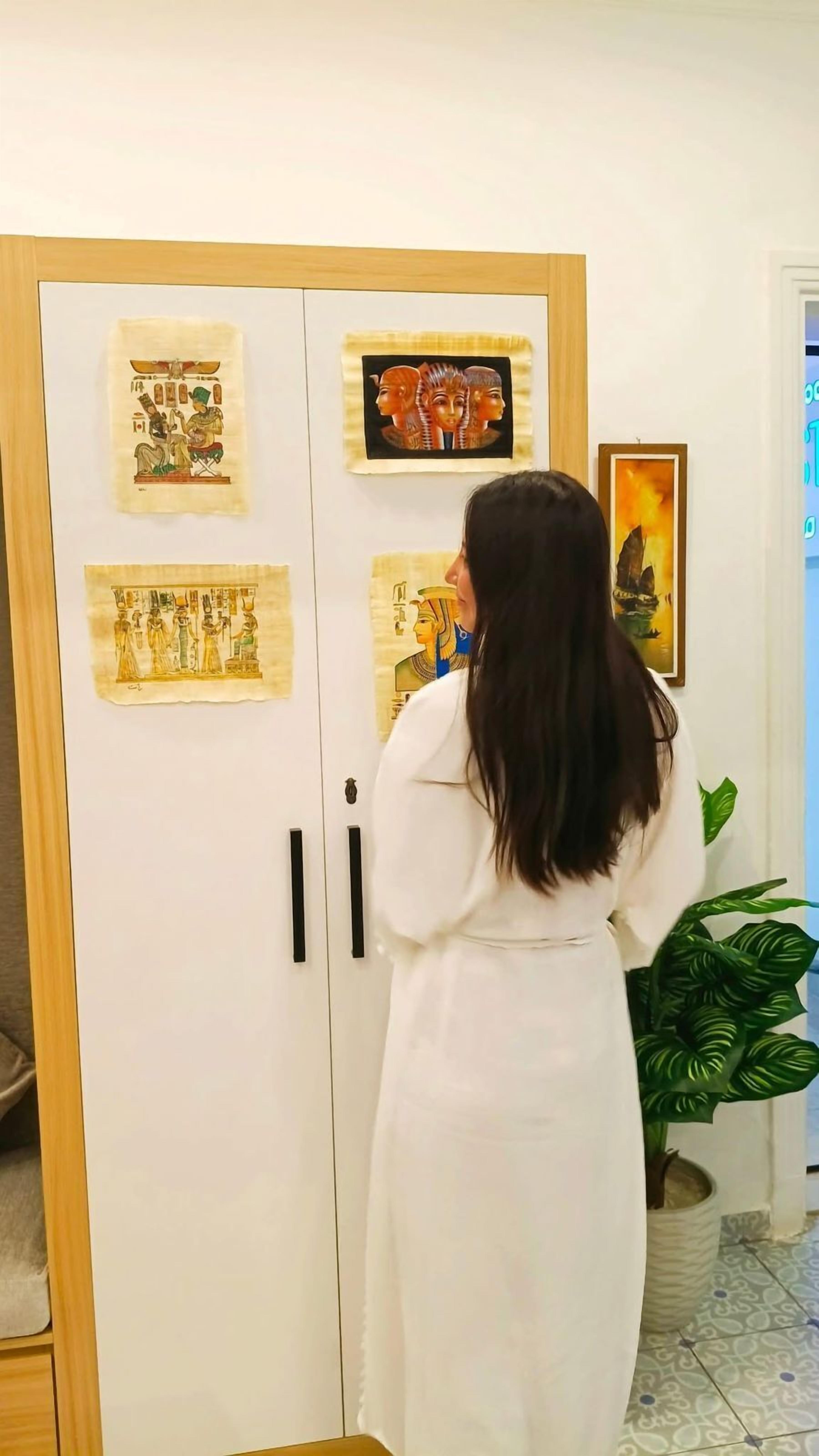 TV connectée de 52 pouces avec chaînes numériques