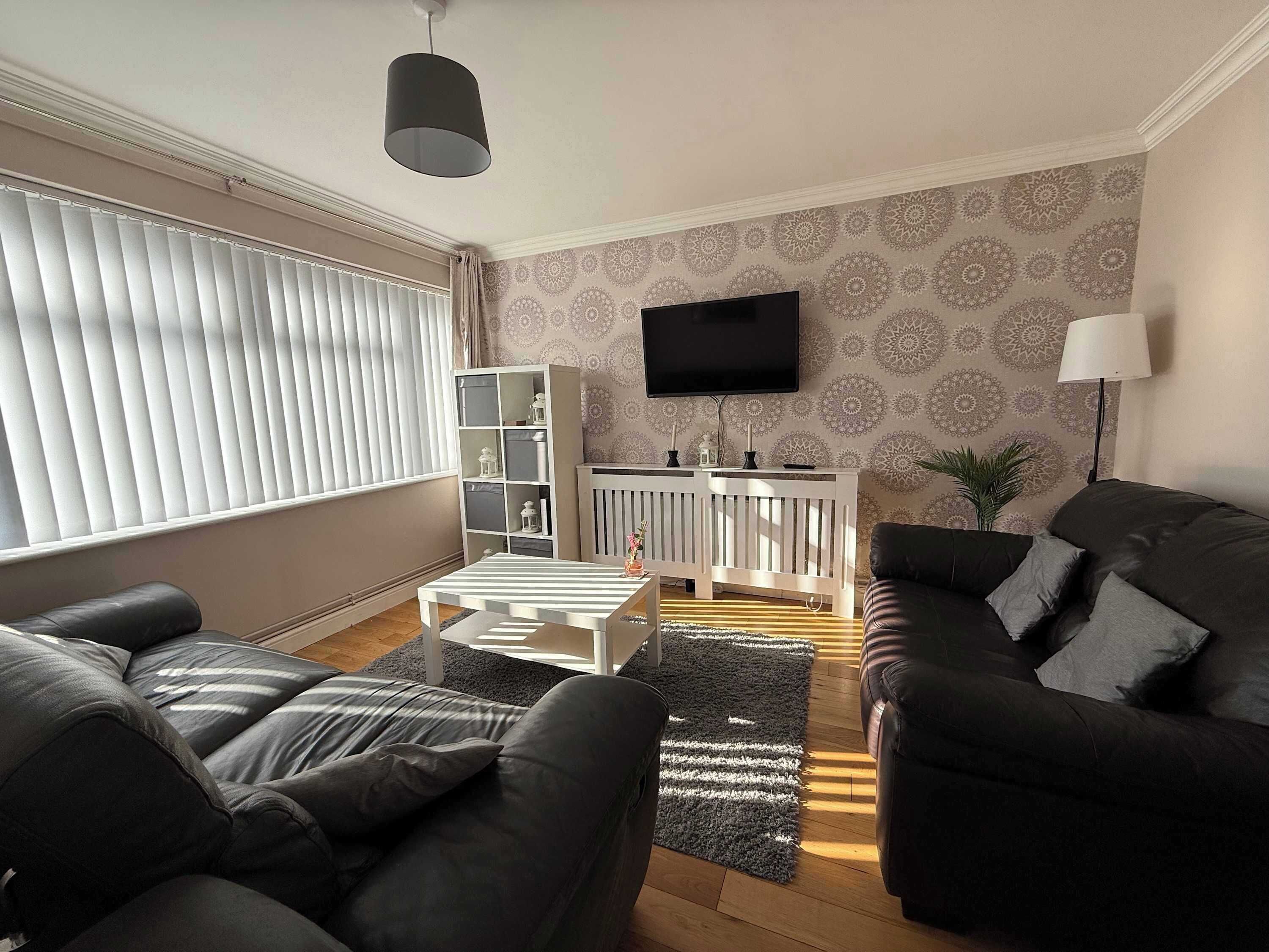 تلفزيون، مكتب