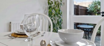 Central Exeter 3BR | Walk Everywhere