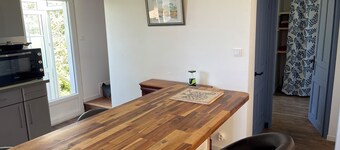 Country house on the Crozon peninsula. Close to shops and beaches