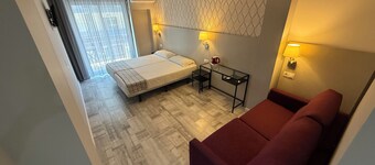 Hotel B and B Suites