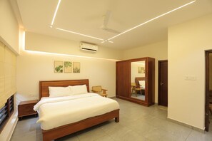 2 chambres, bureau, fer et planche à repasser, Wi-Fi