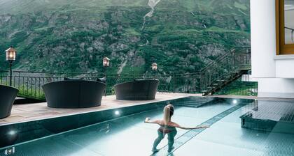 Gourmet & Wine Hotel Austria 4s