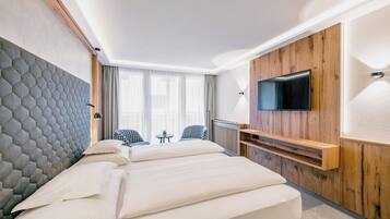 Deluxe-Doppelzimmer, Bergblick | Kostenloses WLAN