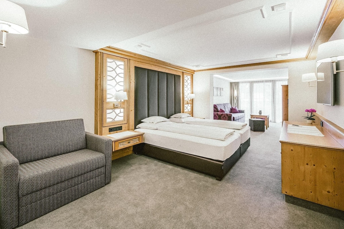Suite junior, balcón | Wifi gratis