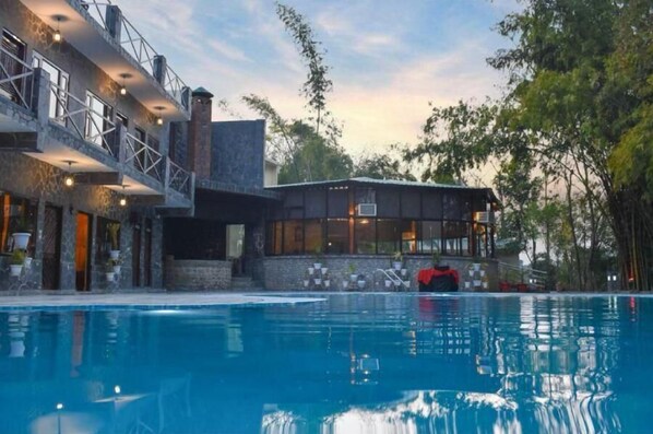 Piscina