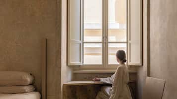 Superior Double Room | In-room safe, soundproofing, iron/ironing board, cribs/infant beds