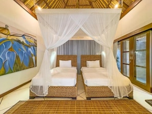 5 bedrooms, iron/ironing board, travel crib, WiFi