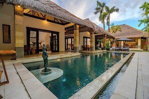 Outdoor pool - A little slice of Heaven, Villa Evelyne staffed 5-bedroom villa central Seminyak (Bali)