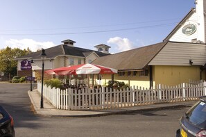 Exterior - Premier Inn Coventry South - A45 (Coventry)