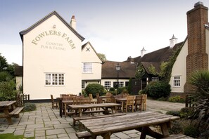 Exterior - Premier Inn Braintree - Freeport Village (Braintree)
