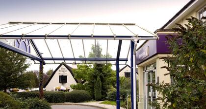 Premier Inn Ipswich - Chantry Park