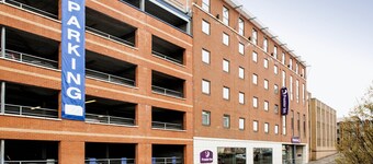 Premier Inn Luton Town Centre