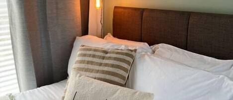 4 bedrooms, free WiFi