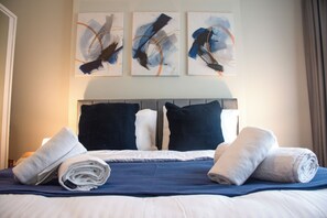 2 bedrooms, desk, iron/ironing board, free WiFi