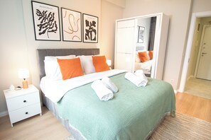 2 bedrooms, desk, free WiFi, wheelchair access