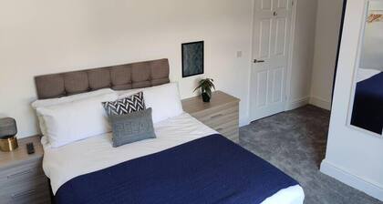 Make this your base! TV in every bedroom!