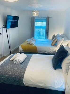 5 chambres, fer et planche à repasser, Wi-Fi gratuit