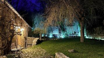 Enceinte de lâhĂ©bergement