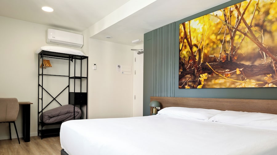 Iraipe Haro Auto Check-in