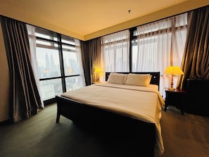 Soundproofing, iron/ironing board, free WiFi - Kl dream empire suite at time square (Kuala Lumpur)