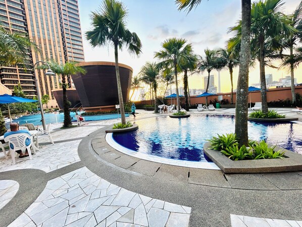 Indoor pool - Kl dream empire suite at time square (Kuala Lumpur)