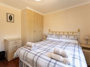 2 slaapkamers, een strijkplank/strijkijzer, gratis wifi