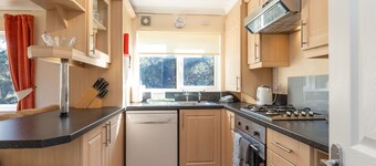Wonderful private villa for 4 people with WIFI, TV, patio, pets allowed, panoramic view and park...