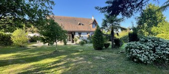 Grande maison avec jardin près de Tours