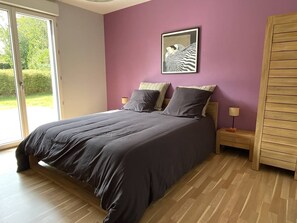5 habitaciones y wifi gratis