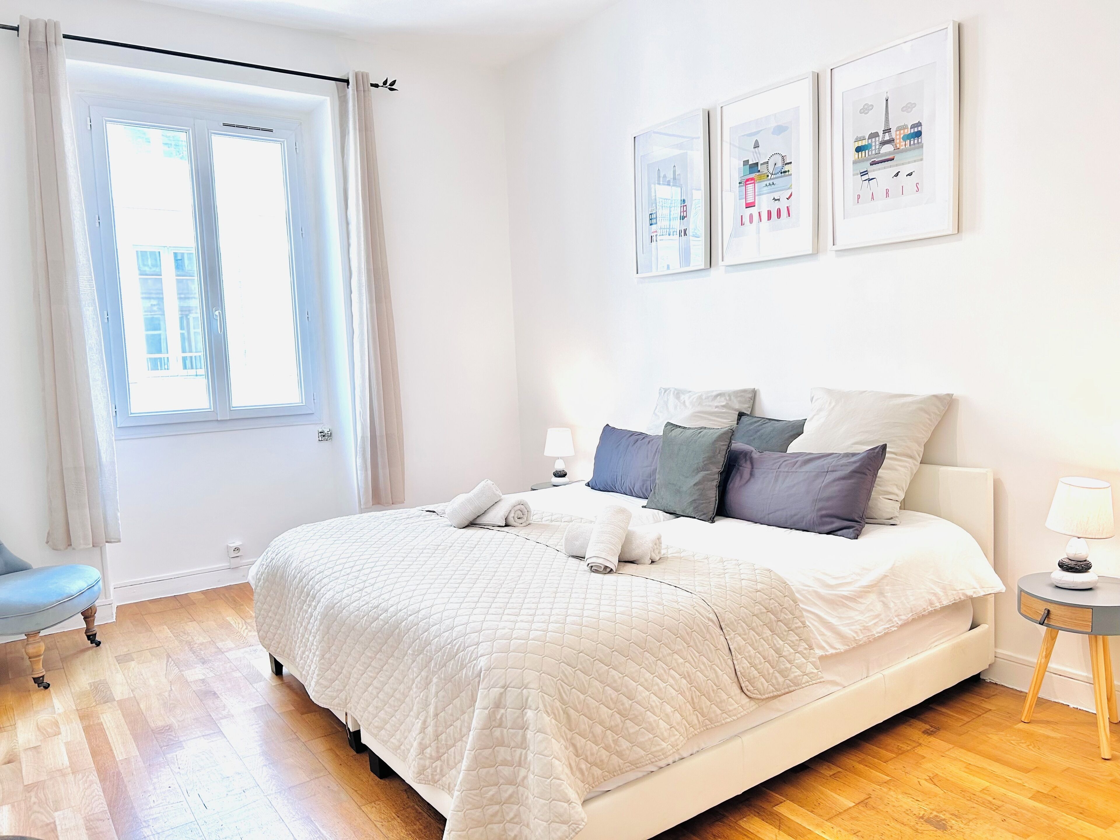 2 chambres, fer et planche à repasser, Wi-Fi, draps fournis