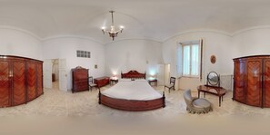 2 camere, una scrivania, ferro/asse da stiro, Wi-Fi