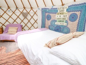 1 多间卧室、特色装修、特色家居