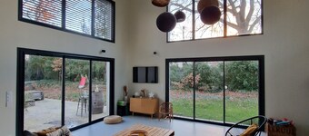 Bright villa+ studio