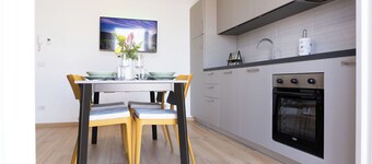 The Green Nest 2km HighwayA21/Private parking