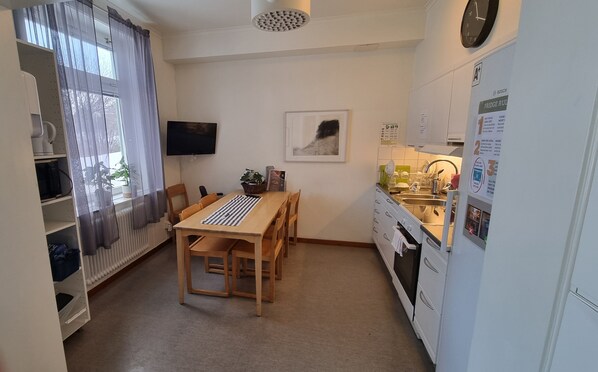 Shared kitchen - Piteå Vandrarhem (Pitea)