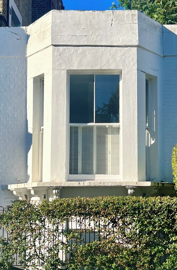 Exterior detail - Perfect little house in Chelsea (London)
