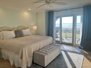 3 bedrooms, in-room safe, desk, iron/ironing board