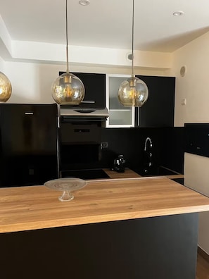 Private kitchen - Suite " Bulle Évasion " Loft Spa: Jacuzzi and Sauna (Triel-sur-Seine)
