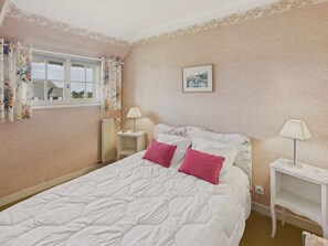 2 bedrooms, free WiFi
