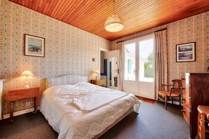 6 多间卧室、熨斗/熨衣板、轮椅无障碍