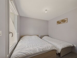 3 bedrooms