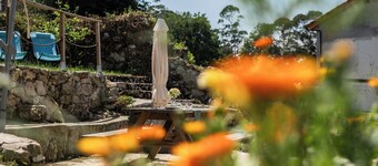 Tranquil farmhouse with WiFi in charming Bricia