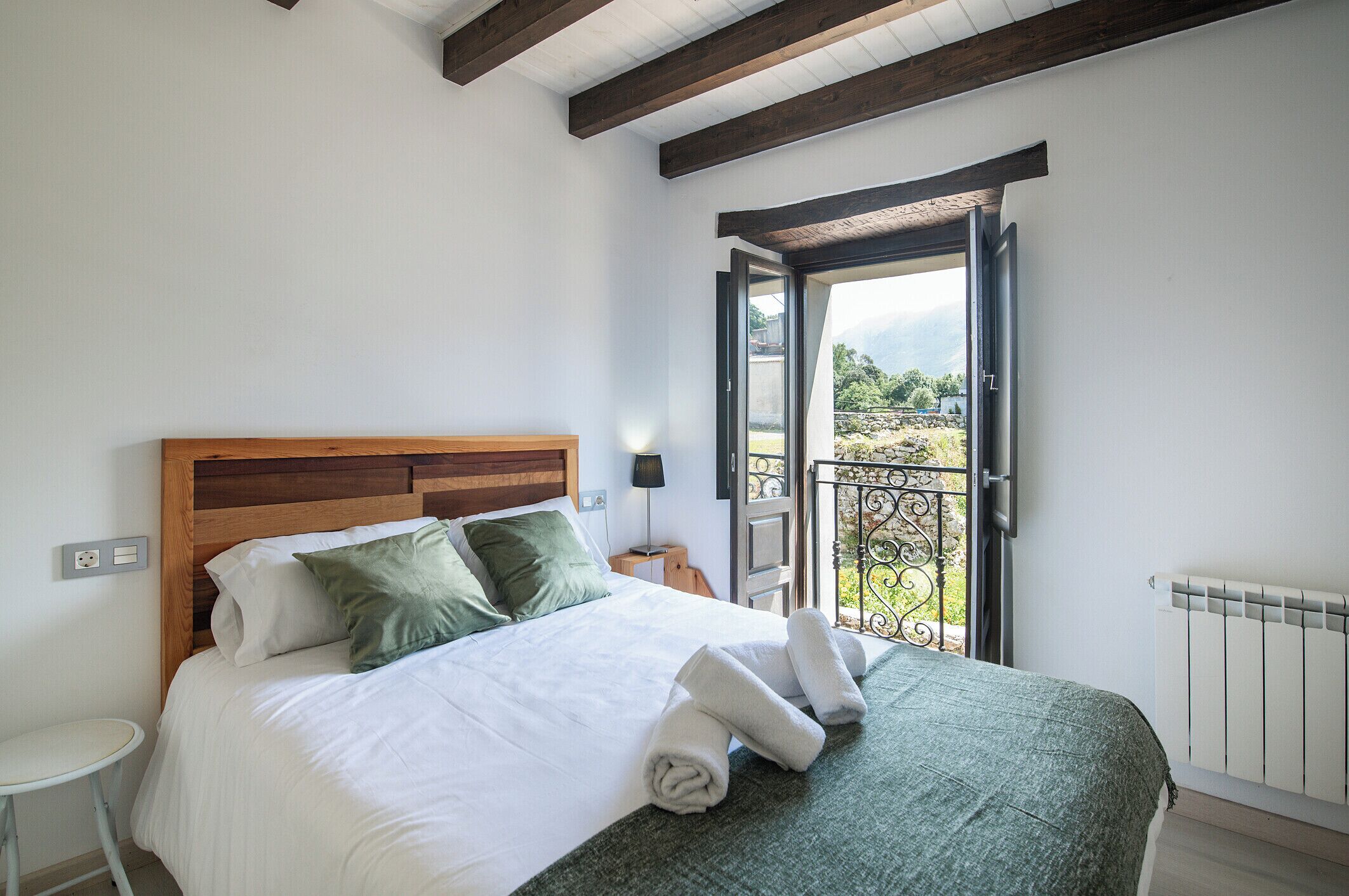 3 多间卧室 、熨斗/熨衣板、WiFi