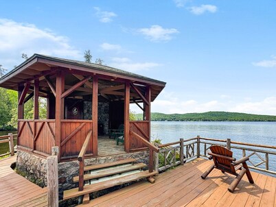 Luxury Waterfront Townhome O6 - 4th Lake Inlet, NY
