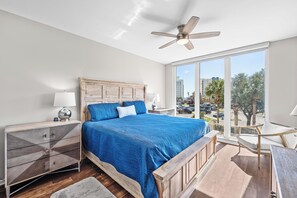 3 bedrooms, iron/ironing board, free WiFi, bed sheets - St Lucia 306*Guest Favorite*HighEnd*ResortAmenites (Destin)